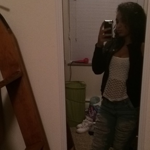 Meet your Posher, Genesis - Picture 1 of 1