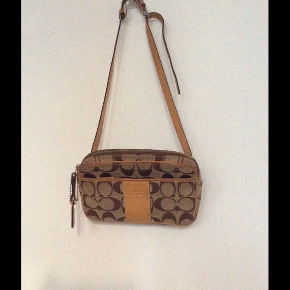 Coach hip pouch