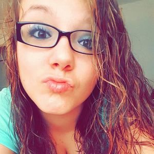 Meet your Posher, Katelyn