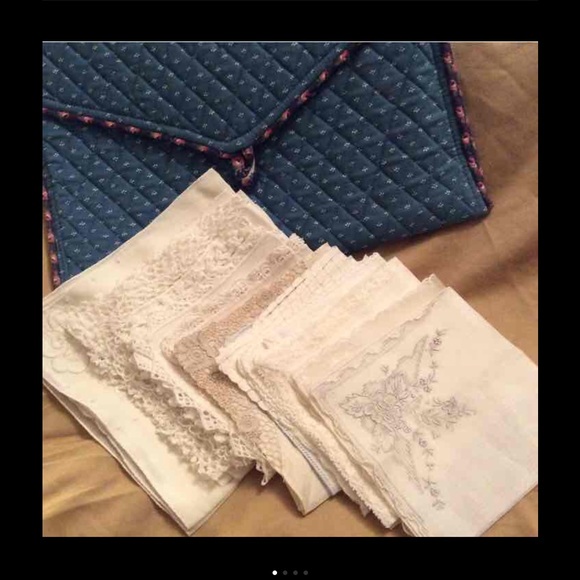 Lot of Vintage Whites, Hankies, Handkerchiefs