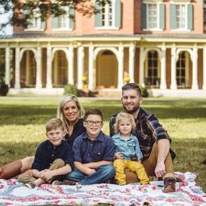 Meet your Posher, Lindy