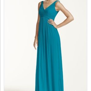 Bridesmaid dress in "oasis"