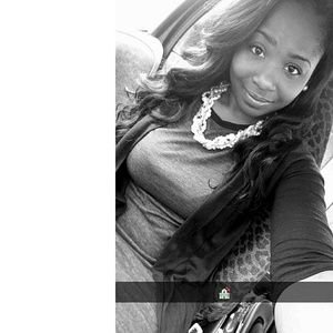 Meet your Posher, Lashundra