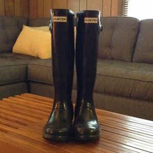 Black Gloss Hunter boots