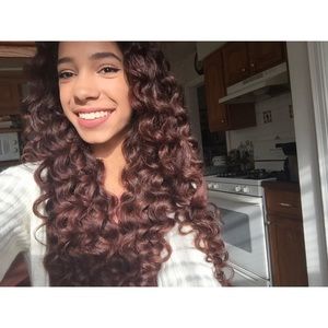 Meet your Posher, Deanna