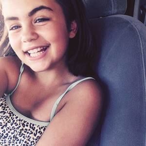 Meet your Posher, Adriana