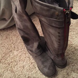 gray riding boots
