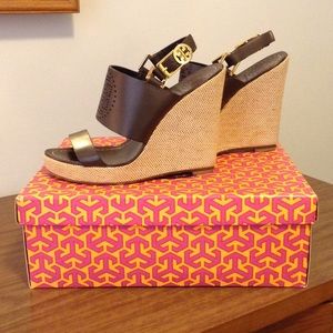 Brown 4" Tory Burch sandals