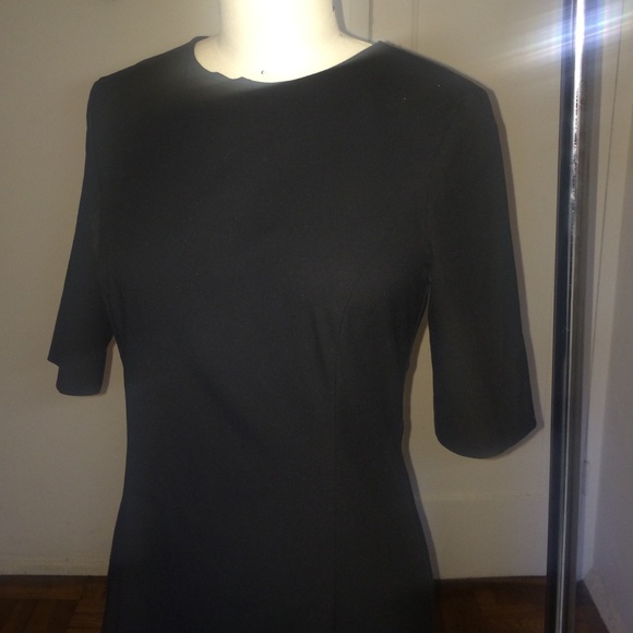 BLACK DRESS - Picture 2 of 4