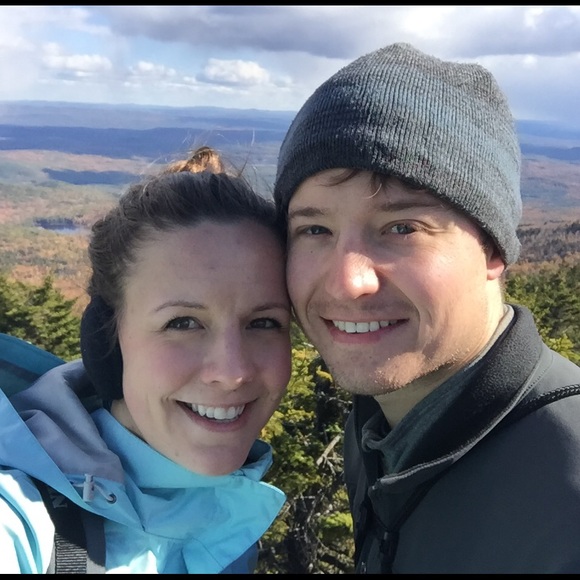 Meet your Posher, Aleks - Picture 3 of 4