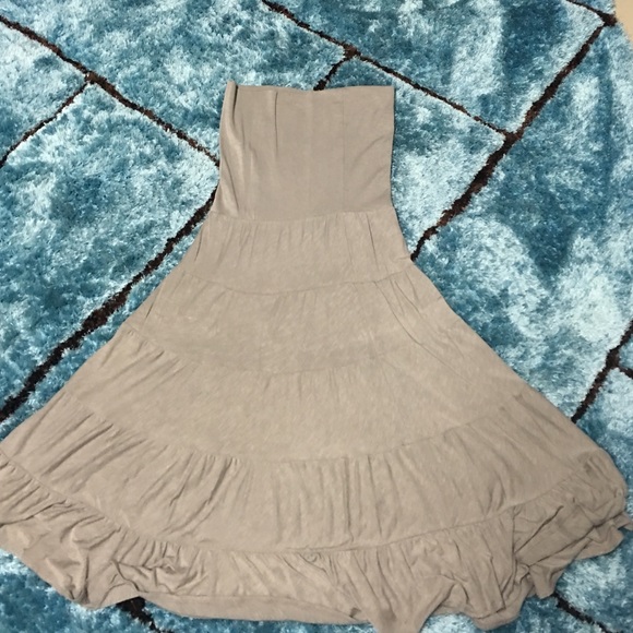 Maxi skirt which converts into tube dress