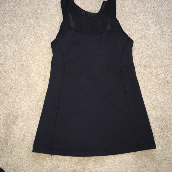 New Lulu Lemon top 40$ on P now ❗️