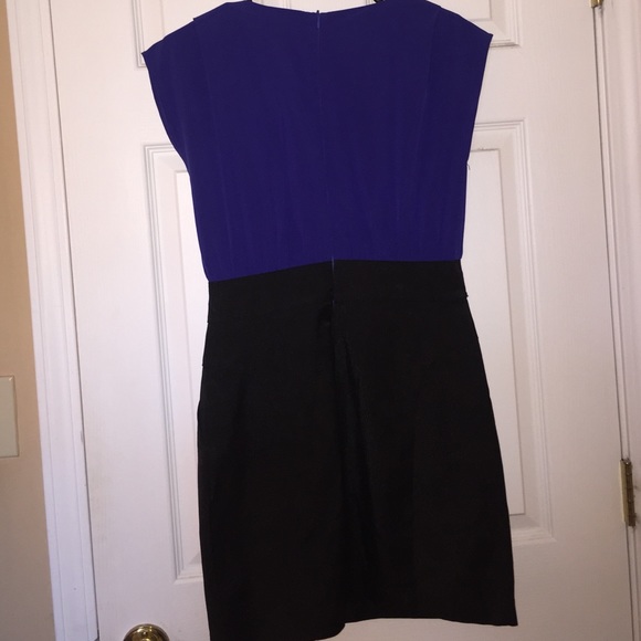 Blue and Black Dress - Picture 4 of 4