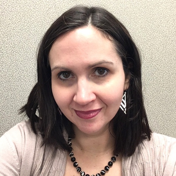 Meet your Posher, Rebecca - Picture 1 of 1