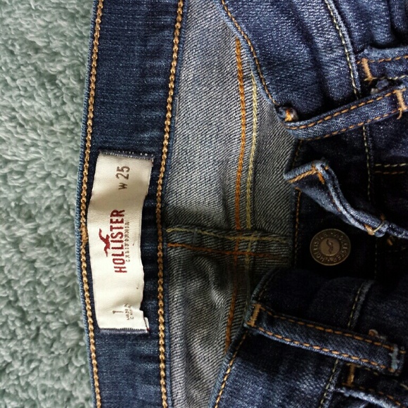 Hollister Jeans - Picture 2 of 4