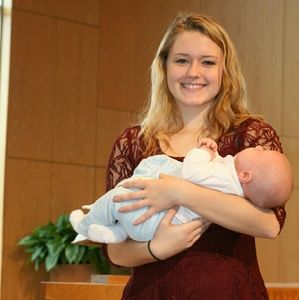 Meet your Posher, Ceora