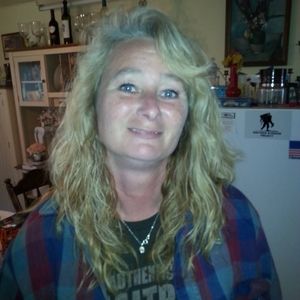Meet your Posher, Angie