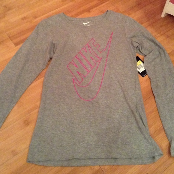 Nike shirt