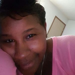 Meet your Posher, Camillia