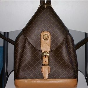 LA TOUR EIFFEL TOWER HANDBAG