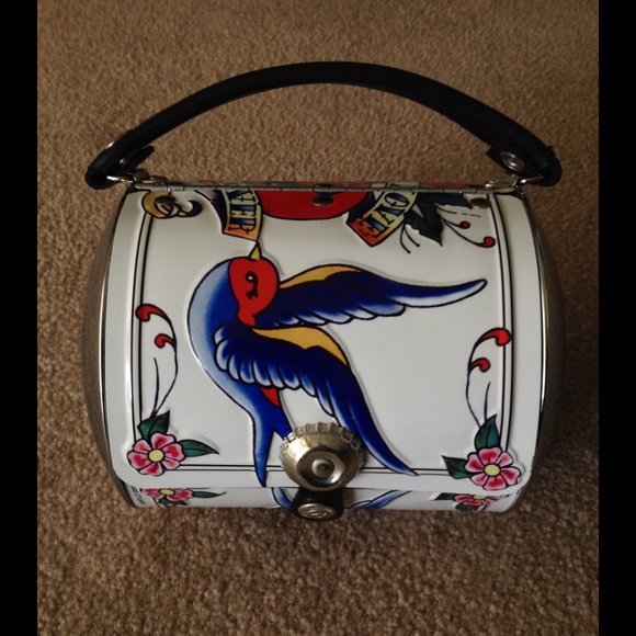 Little Earth metal purse.