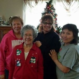 Meet your Posher, Angeline