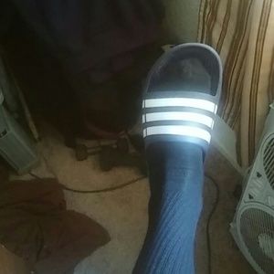 Meet your Posher, Ellis