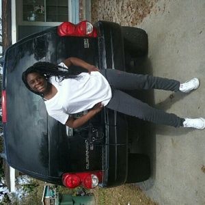 Meet your Posher, Neosha