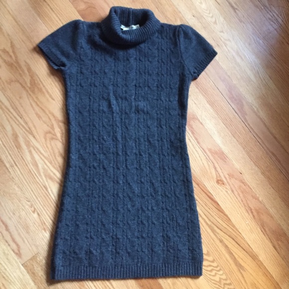 NWOT phoebe and Lola grey sweaterdress size M