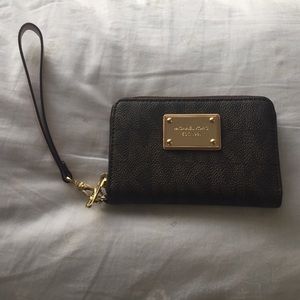 Michael Kors Wristlet