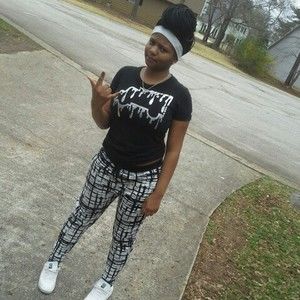 Meet your Posher, Nyla