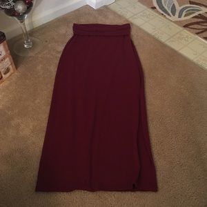 Charlotte Russe maxi skirt / dark red