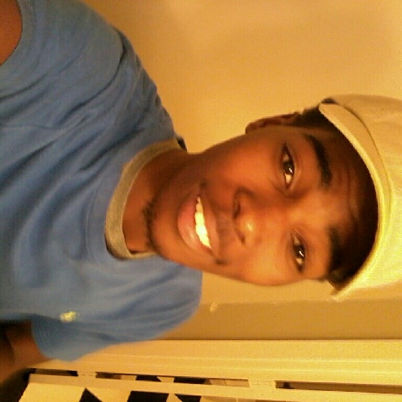 Meet your Posher, Regi