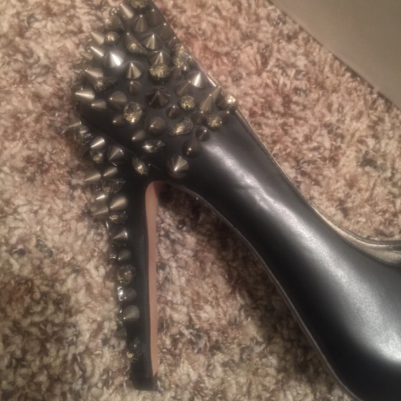 Sam Edelman spiked heels - Picture 2 of 4