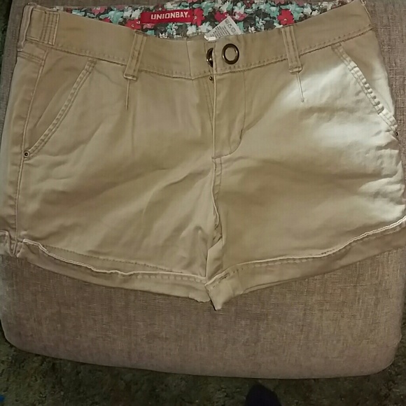 Unionbay tan Shorts