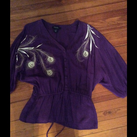 Karen Kane Very Cute Top!