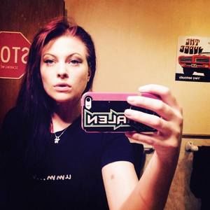 Meet your Posher, Lily