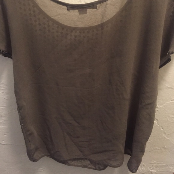 Super Stylish top - Picture 3 of 3