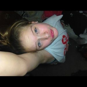 Meet your Posher, Isabella