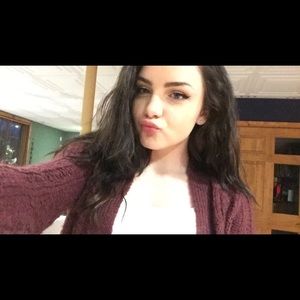 Meet your Posher, Alena