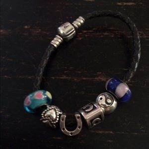 SALE! Leather Pandora charm bracelet 6 beads