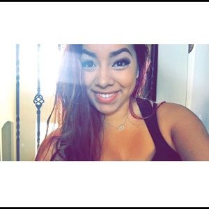 Meet your Posher, Sam