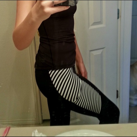 Lululemon crop running pants size 6