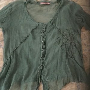 Blouse with beautiful details