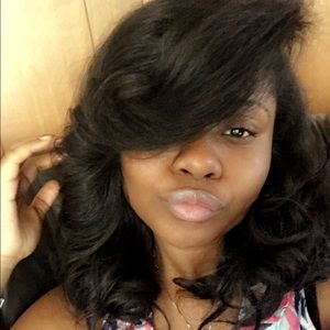 Meet your Posher, Michelle