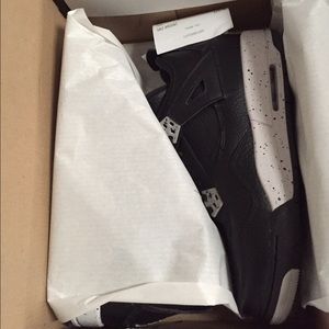 Oreo 4s size 6.5 brand new with receipt