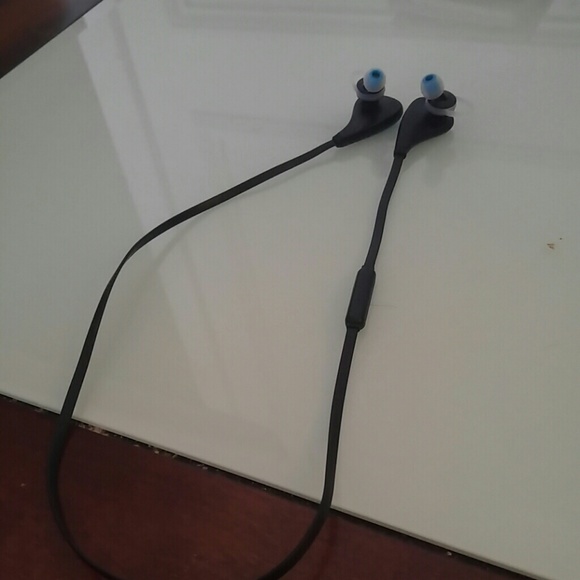 Bluetooth Wireless earbuds