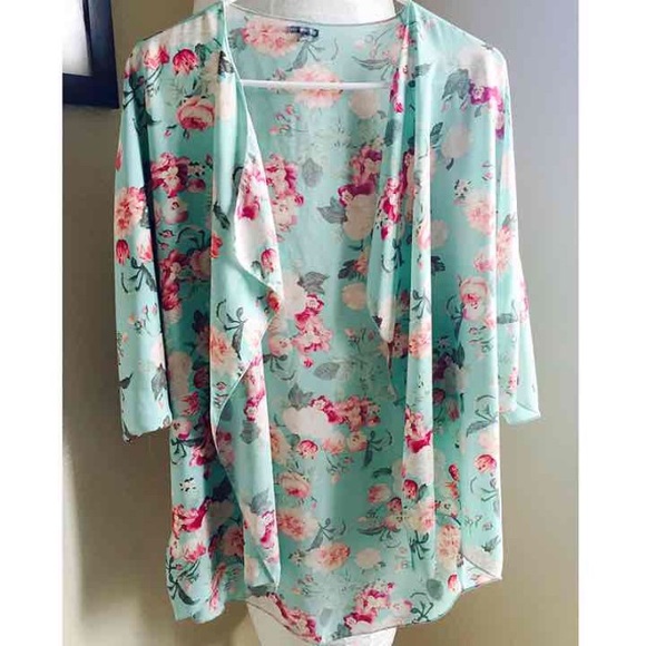 Over Sized Floral Shawl