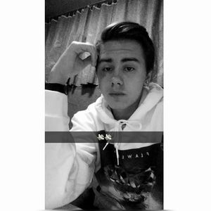 Meet your Posher, Matthew