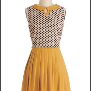 Never been worn! Dear creatures XS polka dot dress
